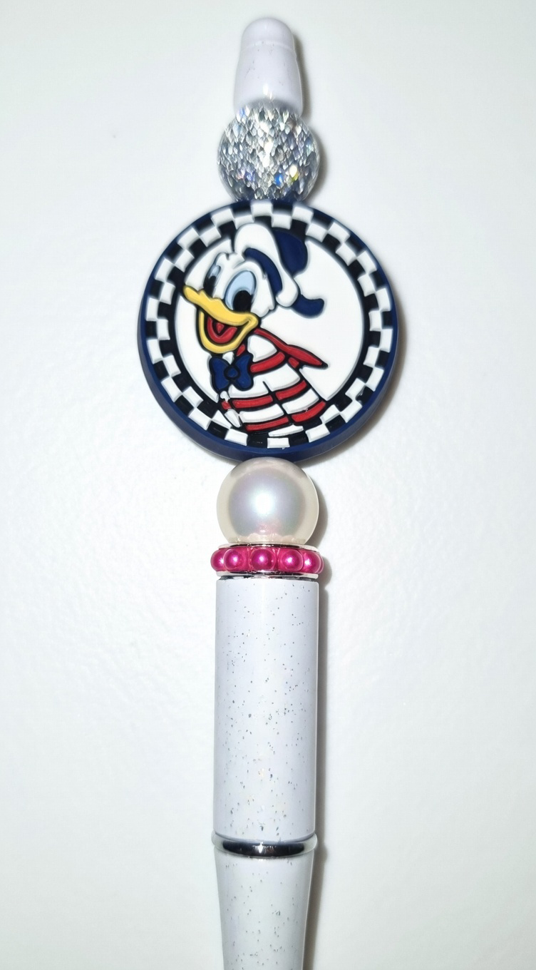Donald Duck Sailor Checkered Pen