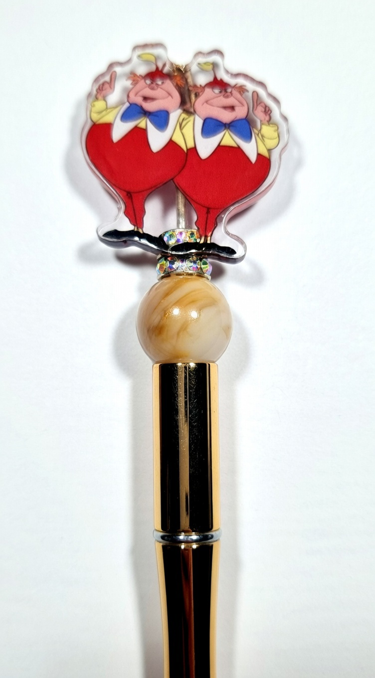 Alice in Wonderland Twins Pen